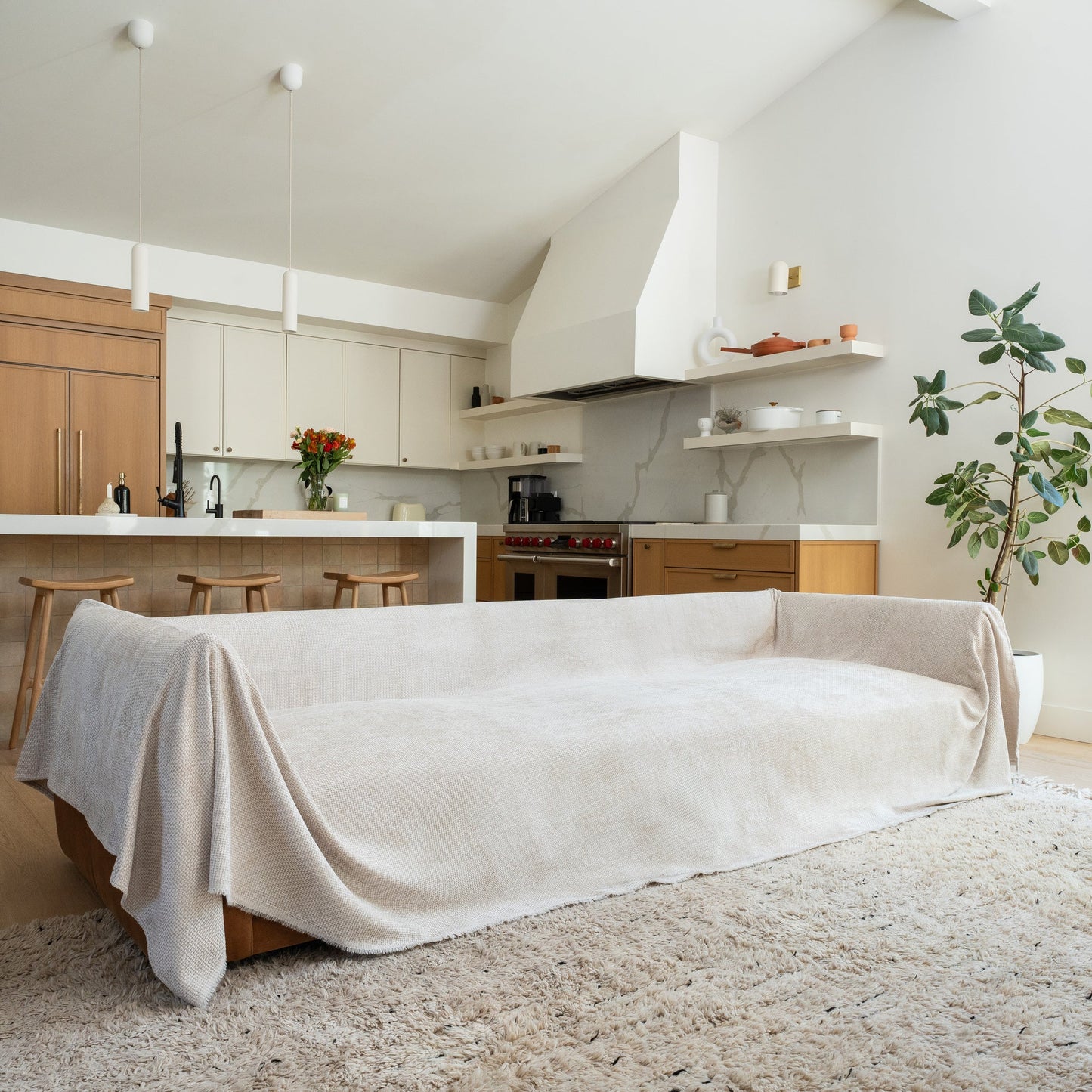 Magic Sofa Blanket - Luca Knit