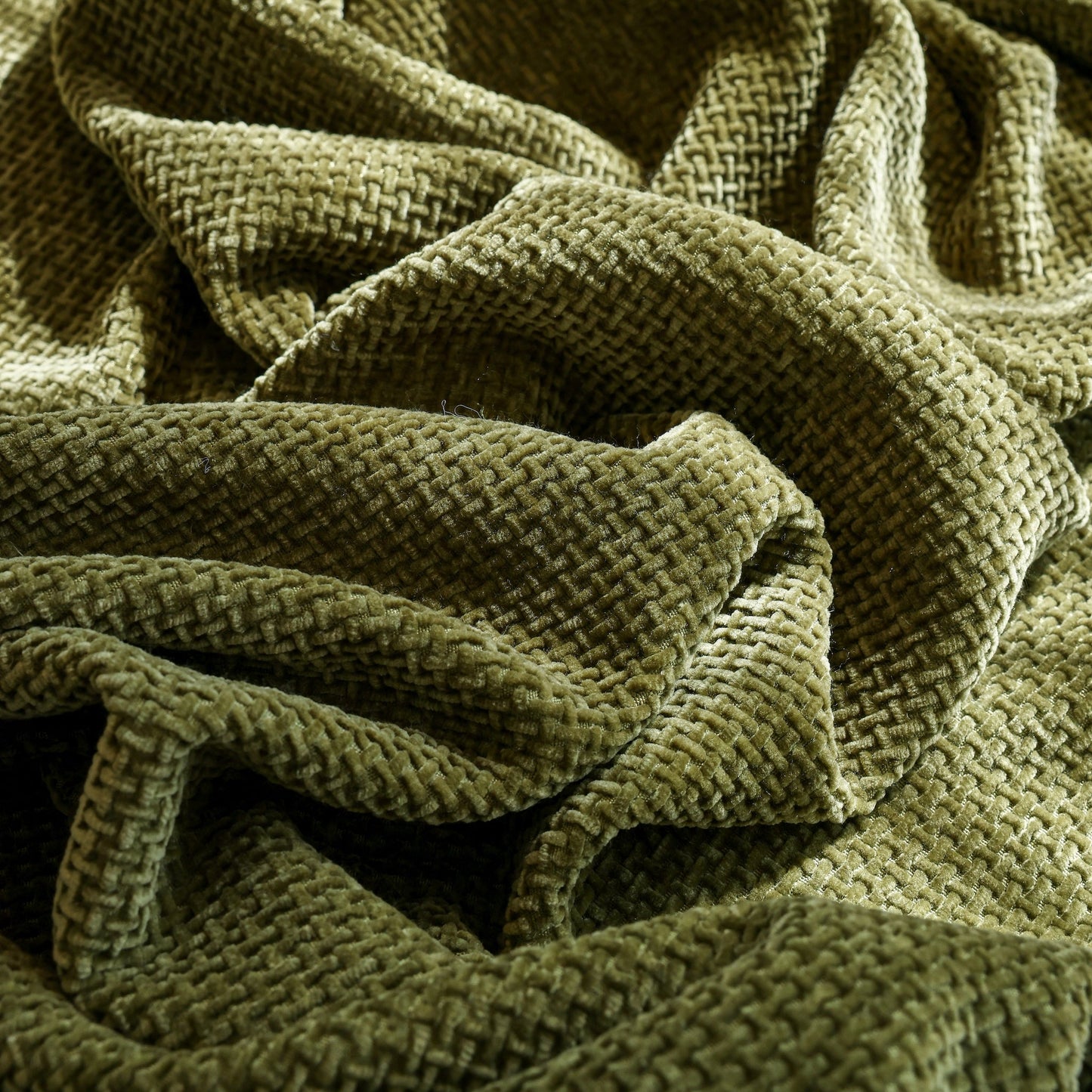 Magic Sofa Blanket - Luca Knit